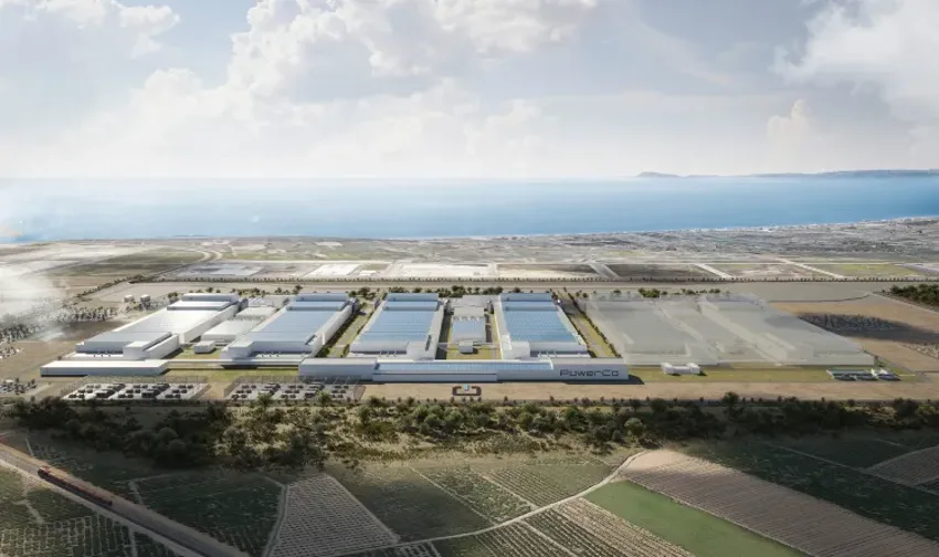 Gigafactoría de PowerCo del Grupo Volkswagen, en Sagunto, Valencia, España, Entrevista Dario Moreno Lerga y VALLTRO. 