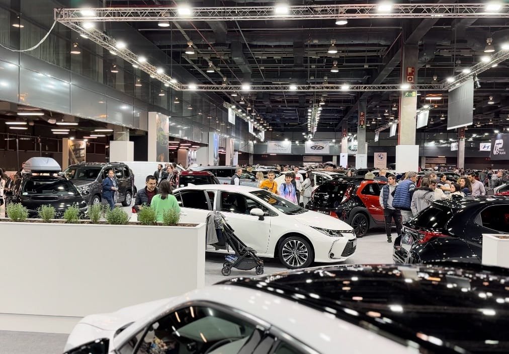 ¿Qué porcentaje de coches eléctricos se venden en España?