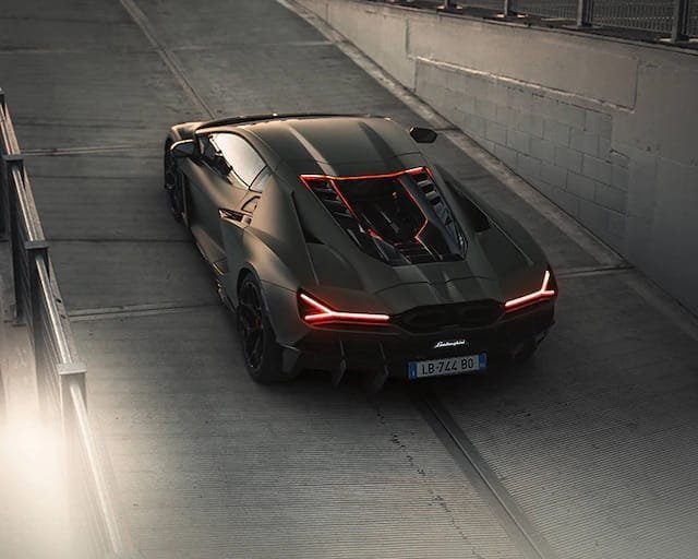 El Revuelto de Lamborghini marca el inicio de una nueva era tanto en rendimiento como en diseño exterior