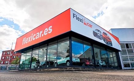 Flexicar es otro concesionario de compraventa que se destaca por su enfoque en la transparencia y la confianza.