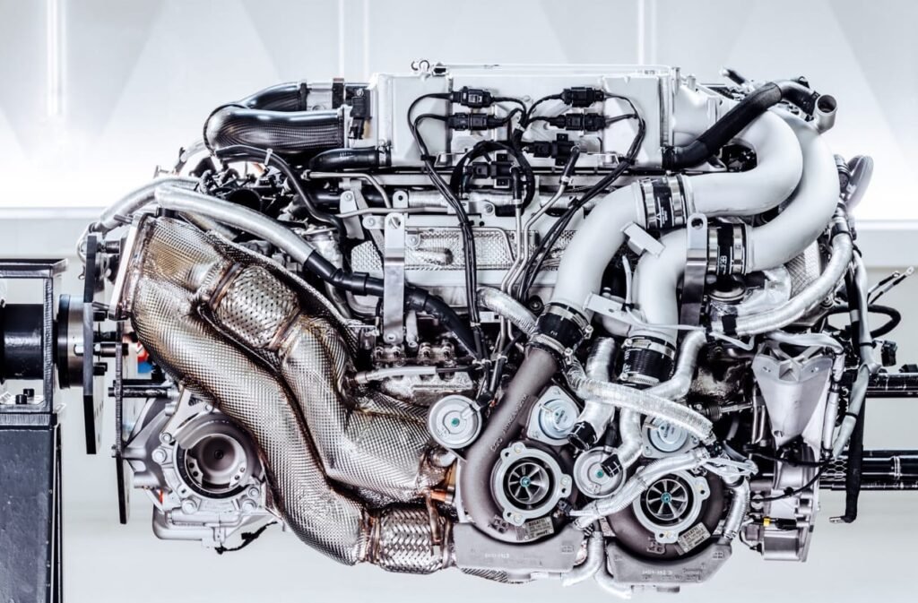 Motor W16 de 8.0 litros de Bugatti de 1500 CV.