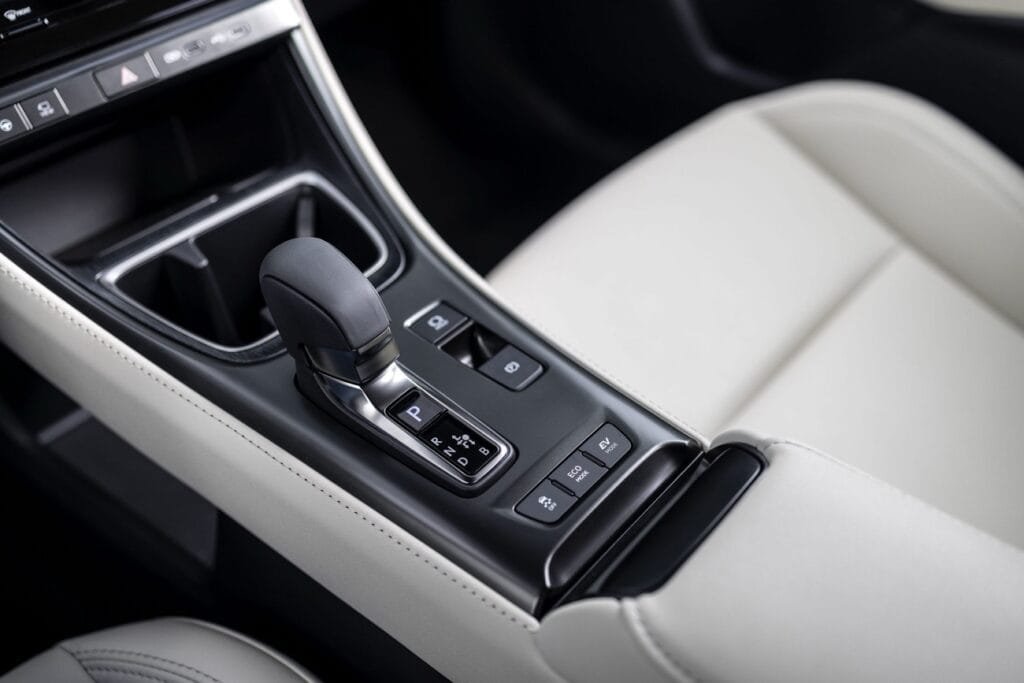 Interior Lexus LBX 2024 | EUROPACOCHE
