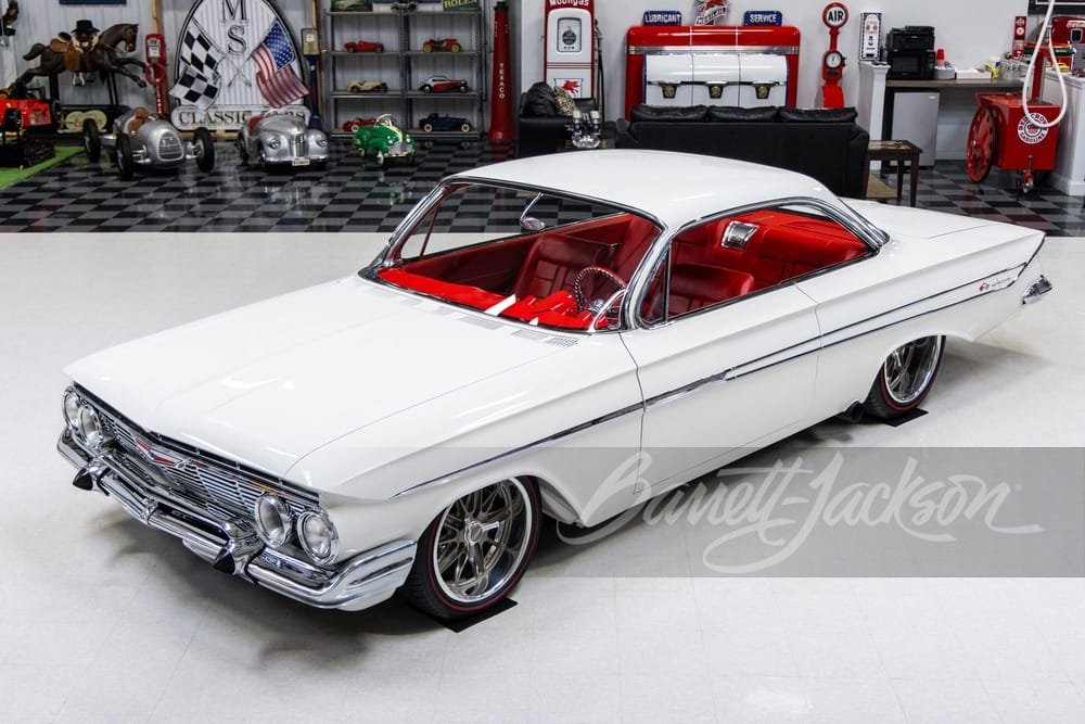 Barrett Jackson subastará el Chevrolet Impala de 1961 "White Suede" - Una Obra Maestra del Ingenio Automotriz Personalizado