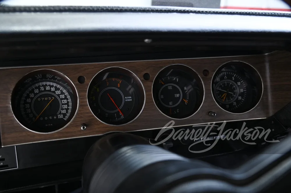 Instrumentos Dodge Challenger R/T de 1970 | EUROPACOCHE 
