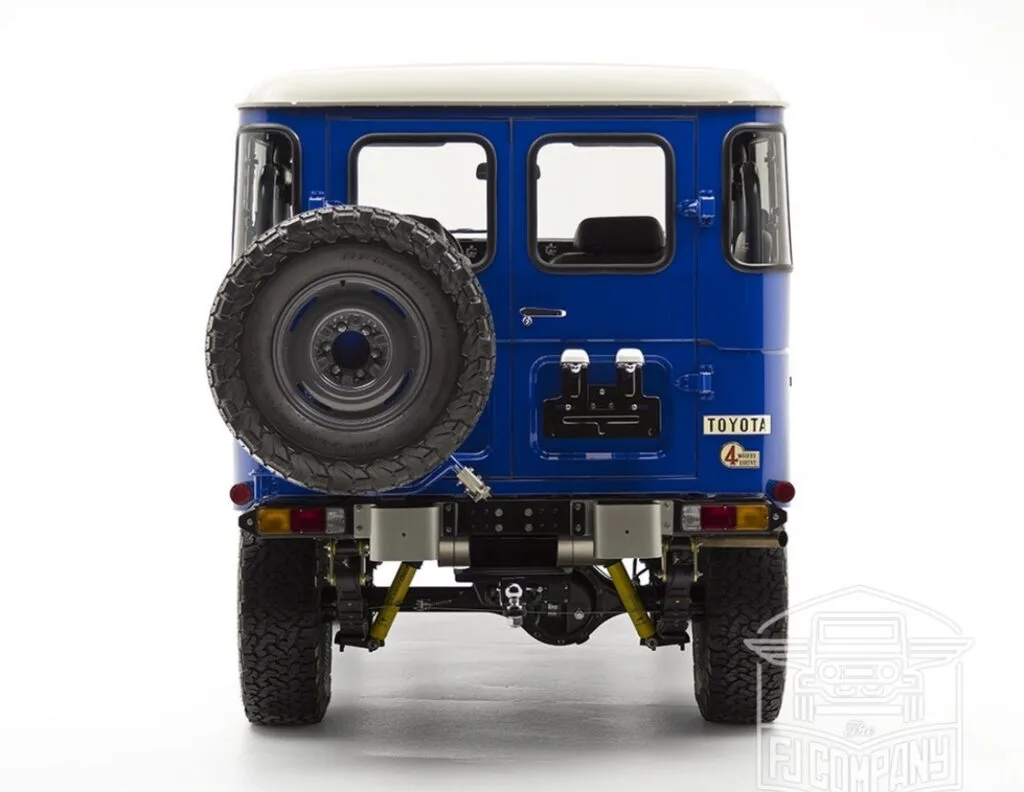 Exterior trasero Toyota FJ40 de FJ Company | EUROPACOCHE