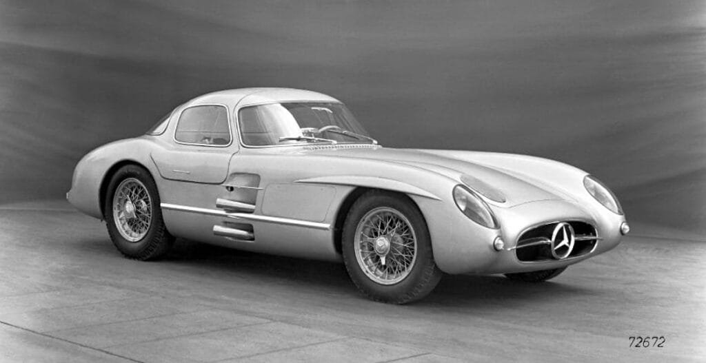 Exterior del Mercedes-Benz 300 SLR Uhlenhaut Coupé de 1955 más valioso del mundo | EUROPACOCHE