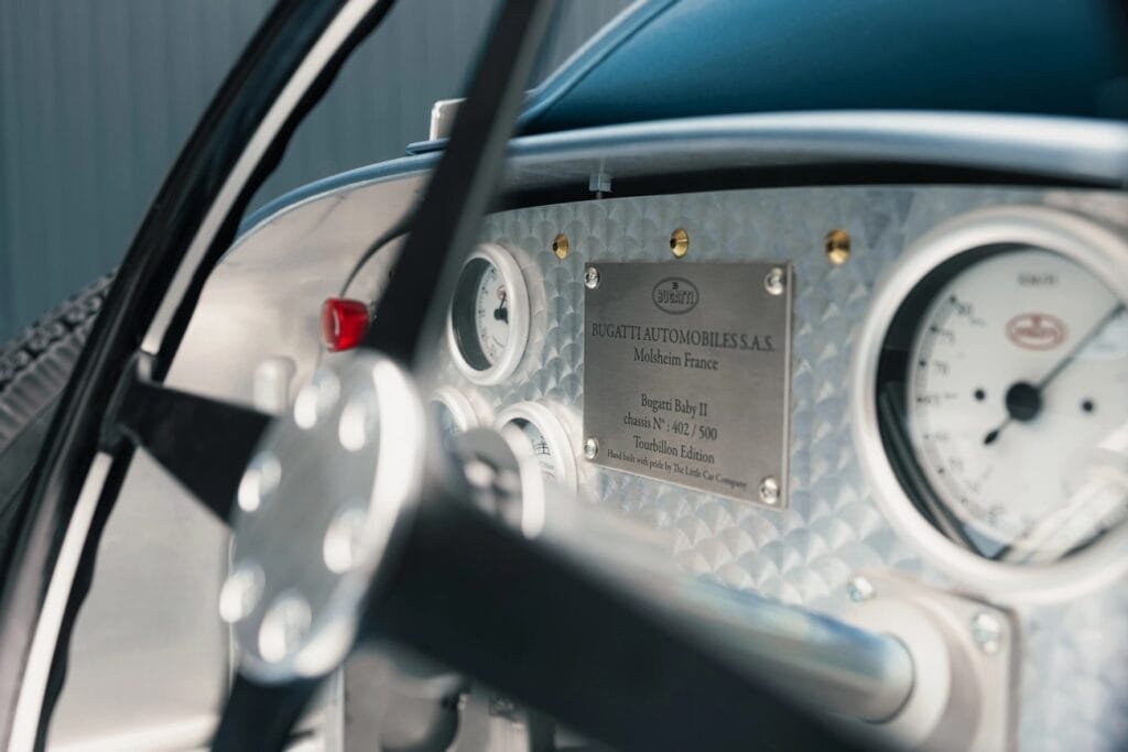 Interior Bugatti Baby II Tourbillon Edition de Hedley Studios | EUROPACOCHE