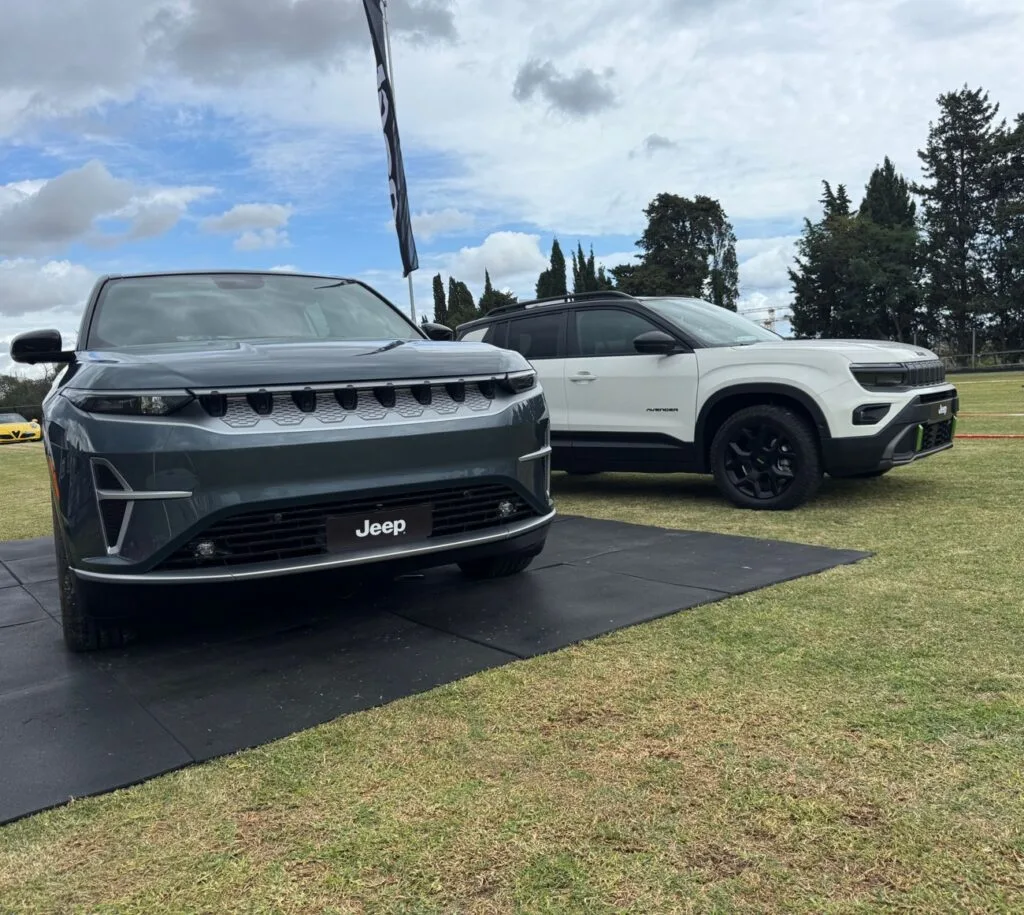 Presentación del Jeep Avenger 4xe y el Wagoneer S en AutoBello Barcelona 2024 | EUROPACOCHE