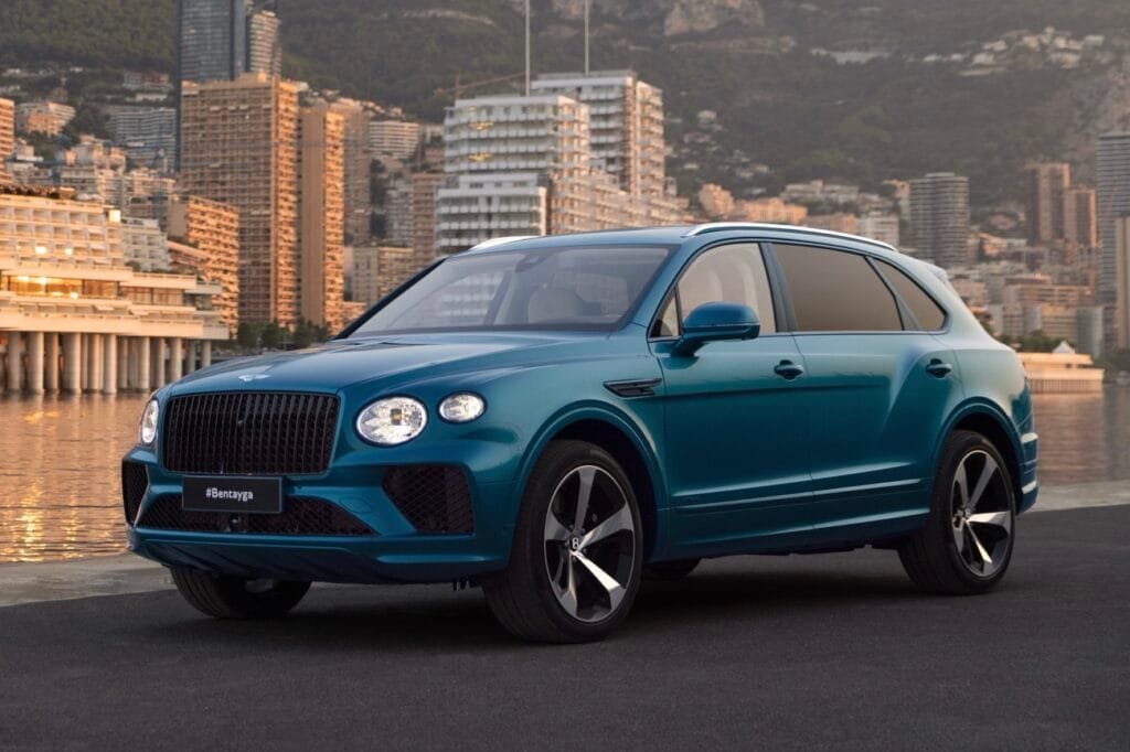 Marina de Mónaco Bentayga EWB Azure Riviera Collection | EUROPACOCHE