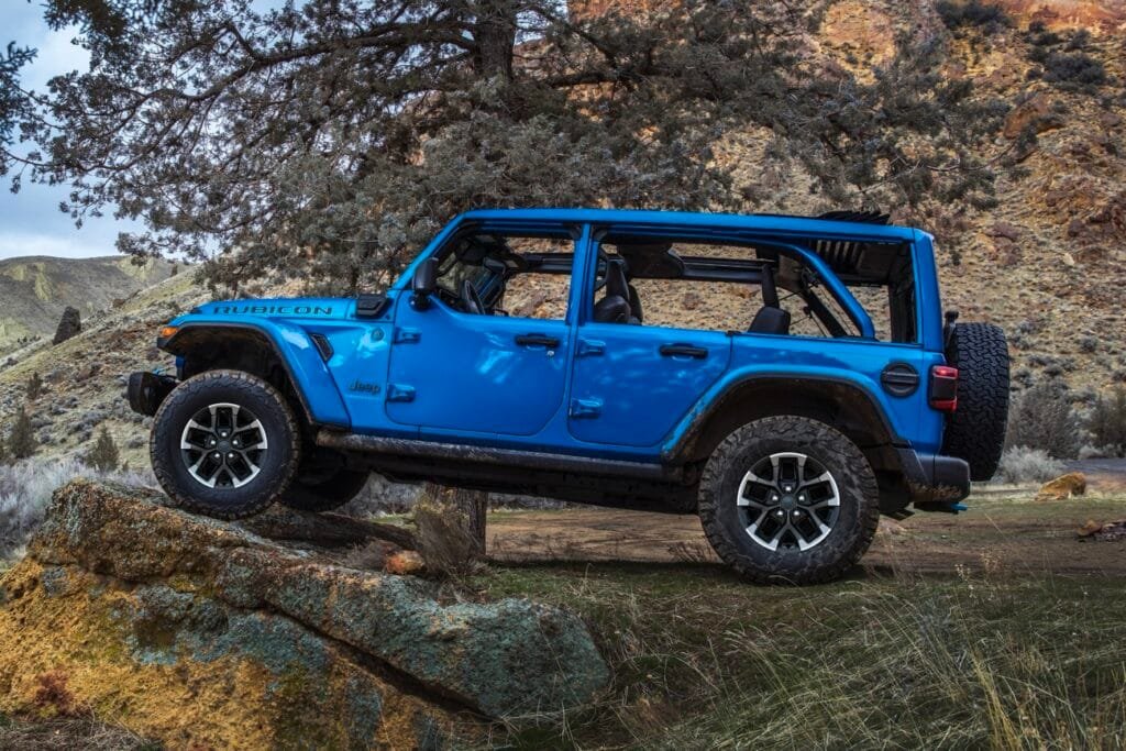 Stellantis presenta las novedades para el Jeep® Wrangler Rubicon X 4xe 2025, y esto es lo que se sabe hasta ahora