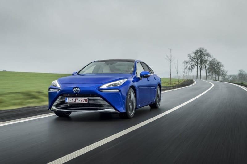 Toyota enfrenta una fuerte competencia en el mercado de vehículos eléctricos | EUROPACOCHE