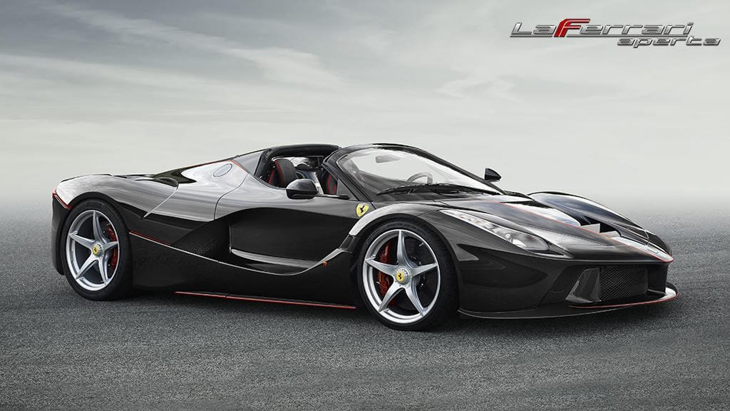 Comparison between the Ferrari F80 and LaFerrari Aperta (2016)