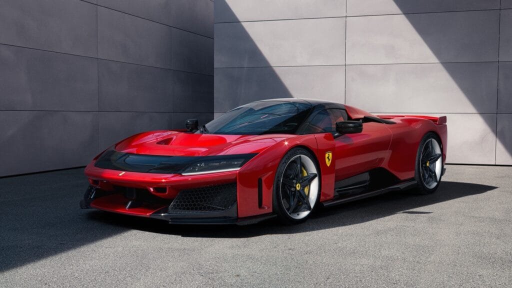 Potencia y tecnología del Ferrari F80 | EUROPACOCHE