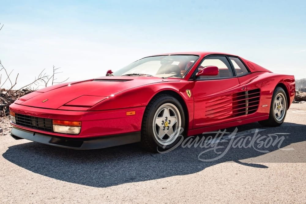Ferrari Testarossa 1988: Una Obra Maestra en Rosso Corsa en Barrett Jackson