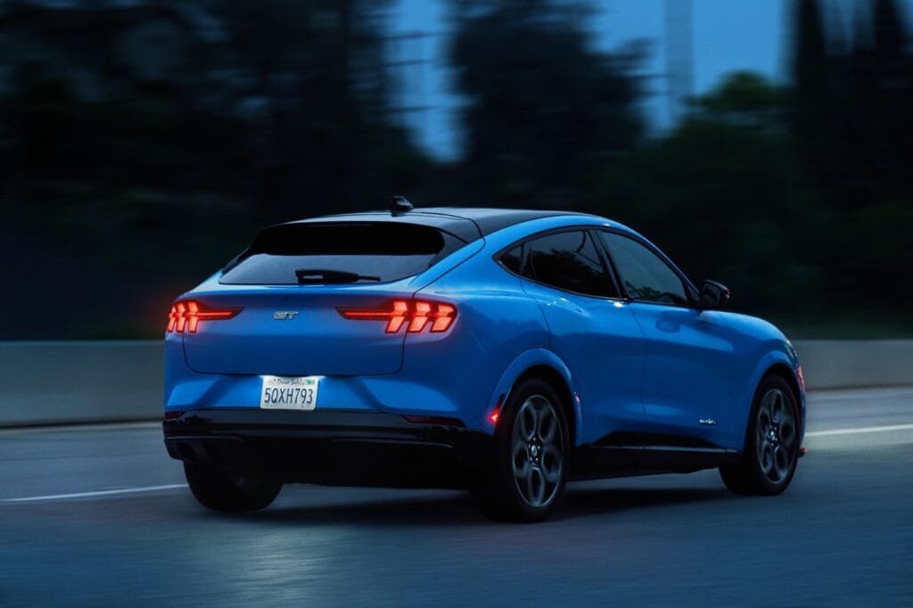Precios para España Ford Mustang Mach-E 2024 | EUROPACOCHE