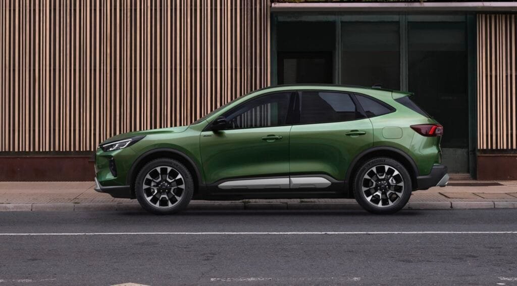 Ford Kuga 2024: Autonomía y Rendimiento del Híbrido más Popular | EUROPACOCHE