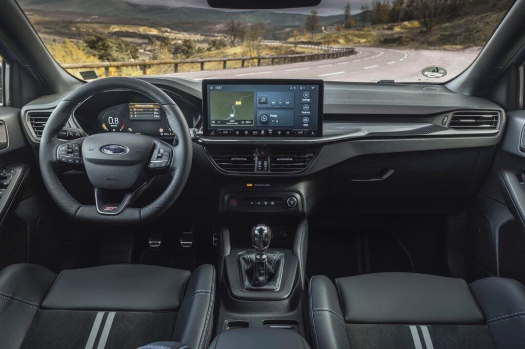 Interior habitáculo Ford Focus ST Edition 2024 | EUROPACOCHE