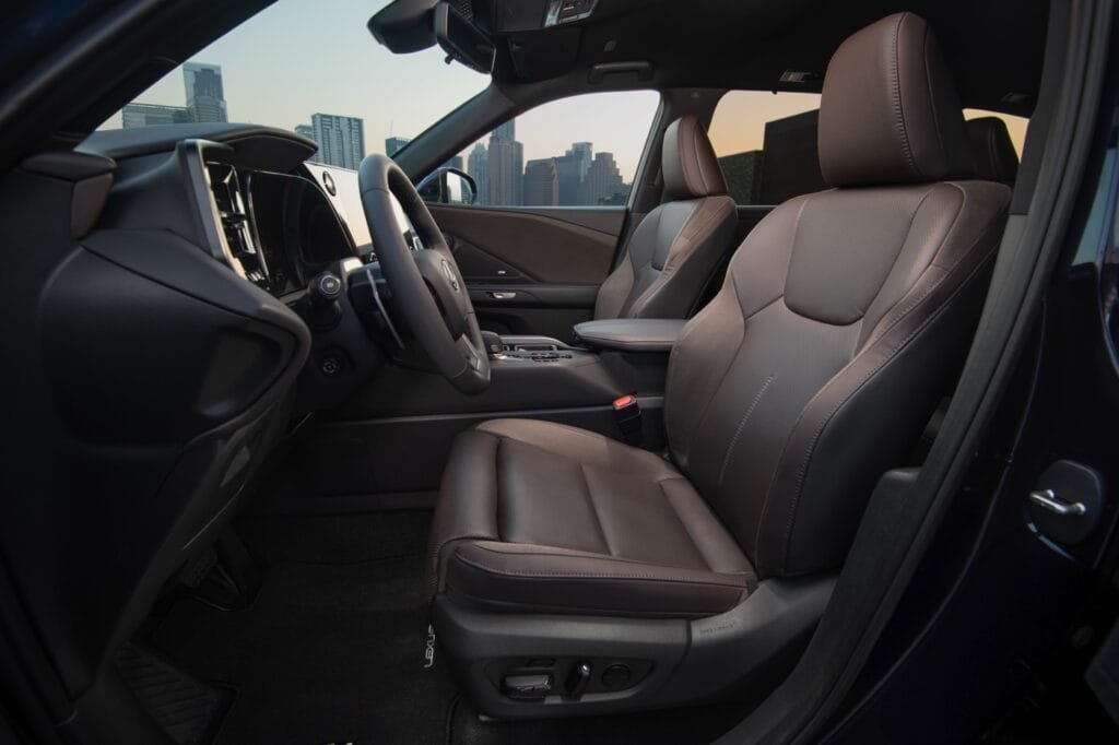 Interior habitáculo Lexus TX 2025 | EUROPA COCHE