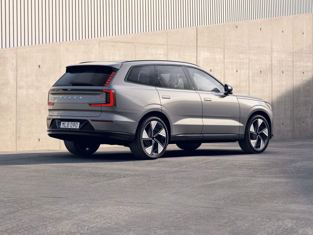 Diseño interior y exterior Volvo EX90 | EUROPA COCHE