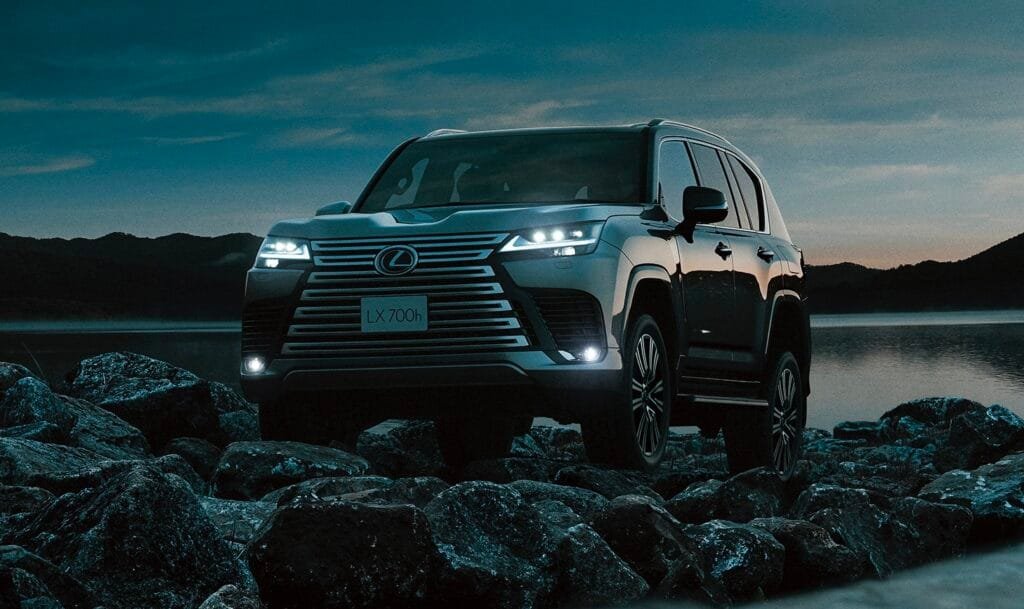 Lexus LX 700h 2025: El SUV Insignia Con Tecnología Avanzada y Rendimiento Híbrido