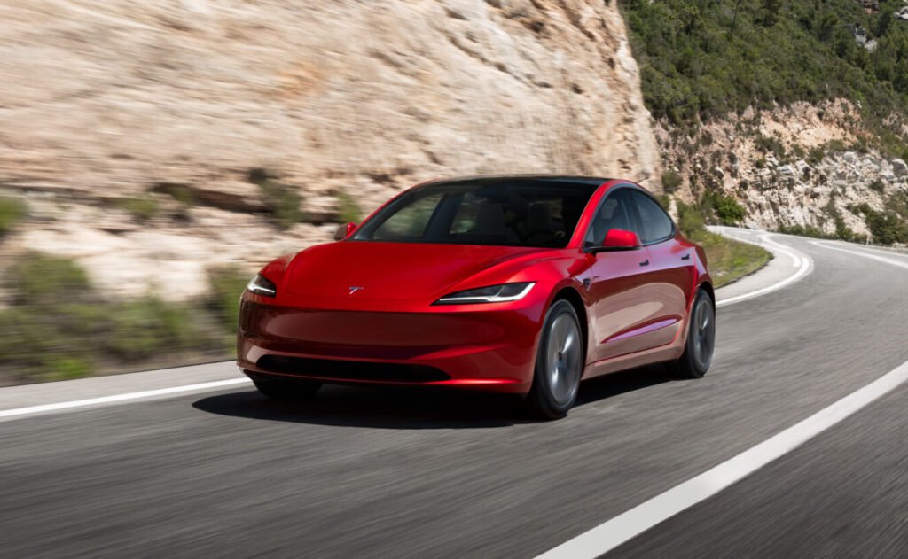 Tesla Model 3 2025: El sedán eléctrico que redefine la movilidad premium