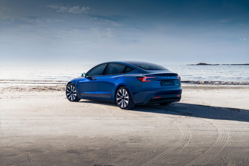 Exterior Tesla Model 3 2025 | EUROPA COCHE