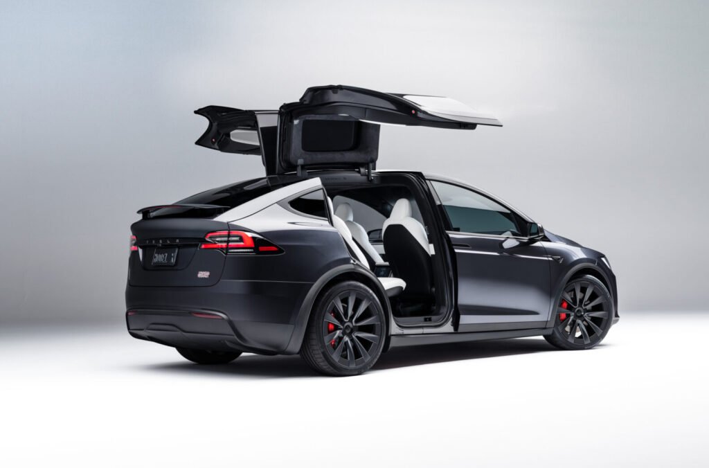 Estreno mundial Tesla Model X 2025 | EUROPA COCHE