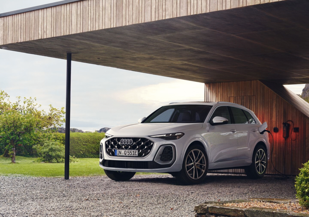 Nuevo Audi Q5 Híbrido Enchufable: La Fusión Perfecta de Potencia, Eficiencia y Diseño