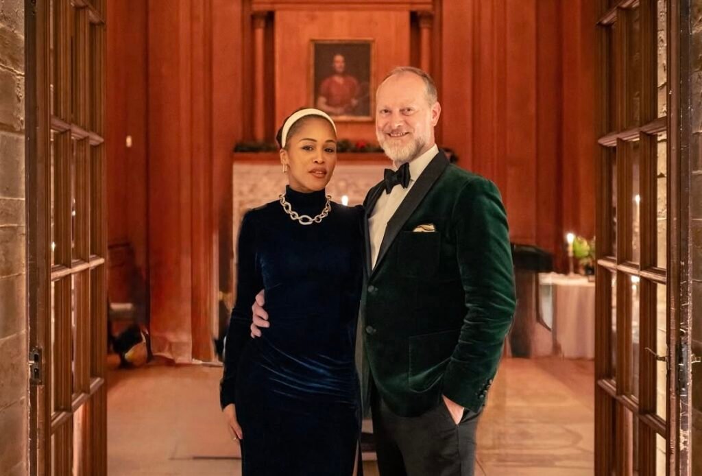 MAXIMILLION COOPER & EVE (Eve Jihan Jeffers) | EUROPA COCHE