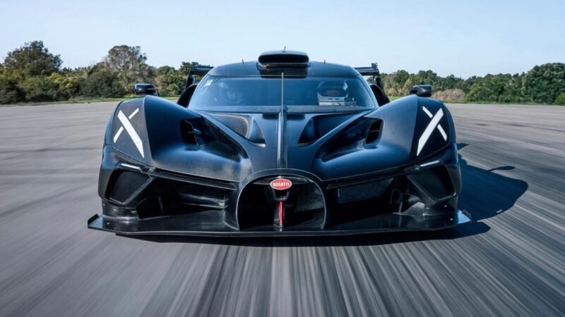 Bugatti Bolide: La Imponente Fusión de Velocidad y Tecnología en la Pista