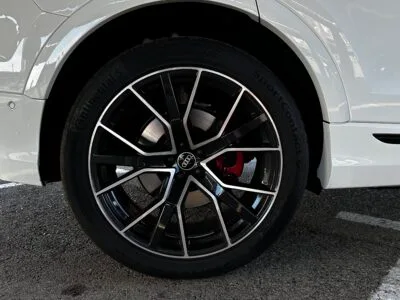 AUDI Q8 60 TFSIe S Line 340kW quattro tiptronic 5p.