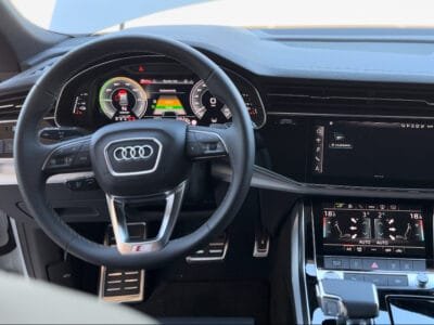 AUDI Q8 60 TFSIe S Line 340kW quattro tiptronic 5p.