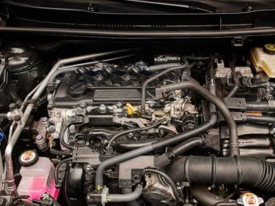 TOYOTA Yaris Style 5p.