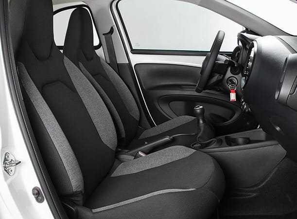 TOYOTA Aygo xplay 5p.