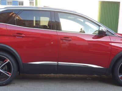 Se vende Peugeot 3008 GT 2019