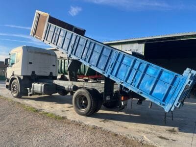Scania basculante