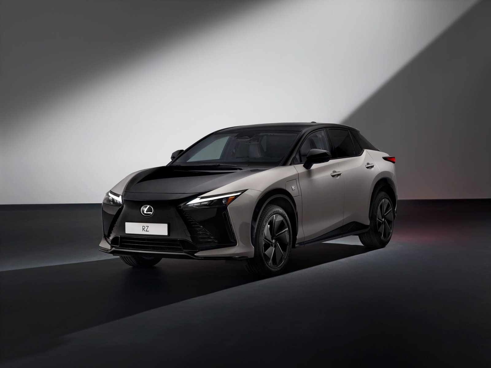 Estreno Mundial del Nuevo Lexus RZ Eléctrico 2026: Innovación y Rendimiento de Última Generación