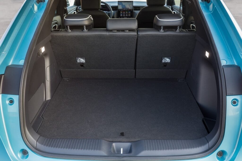 Maletero Honda e:Ny1 | EUROPACOCHE.COM