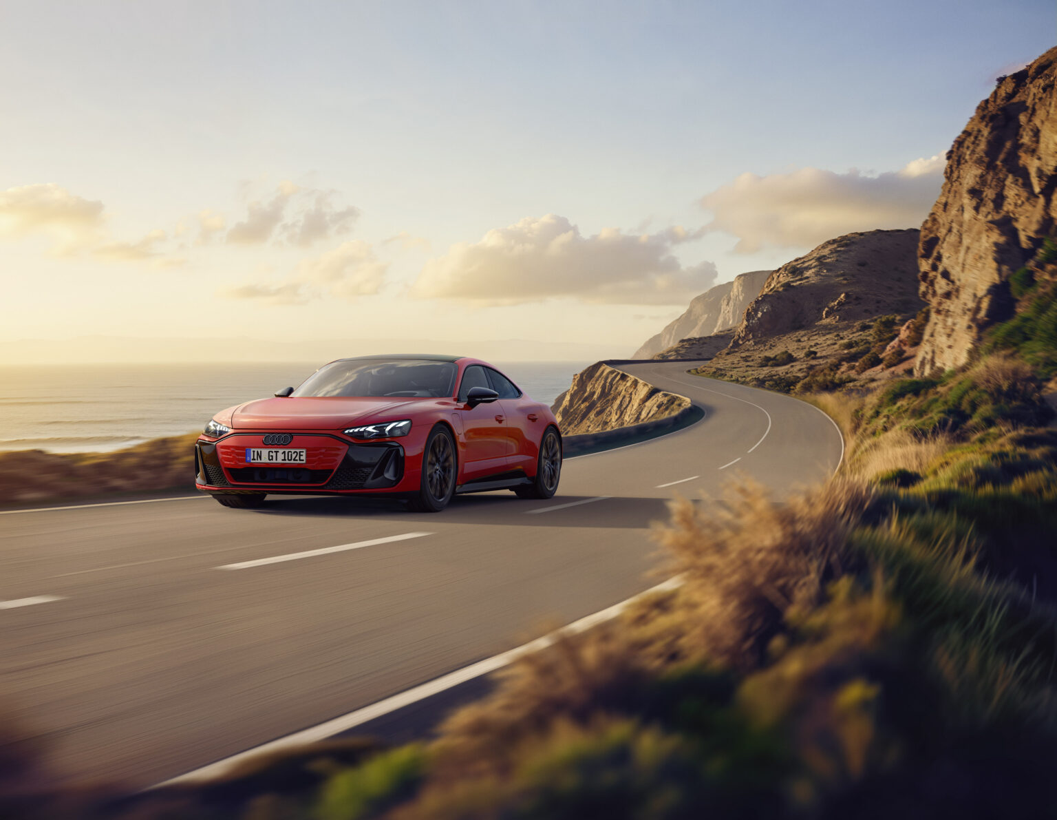 Audi e-tron GT quattro 2025: el Gran Turismo eléctrico que redefine el lujo deportivo