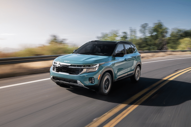 KIA SELTOS 2025: UNA RENOVACIÓN CON ESTILO, TECNOLOGÍA Y VERSATILIDAD PARA CONQUISTAR EL SEGMENTO SUV