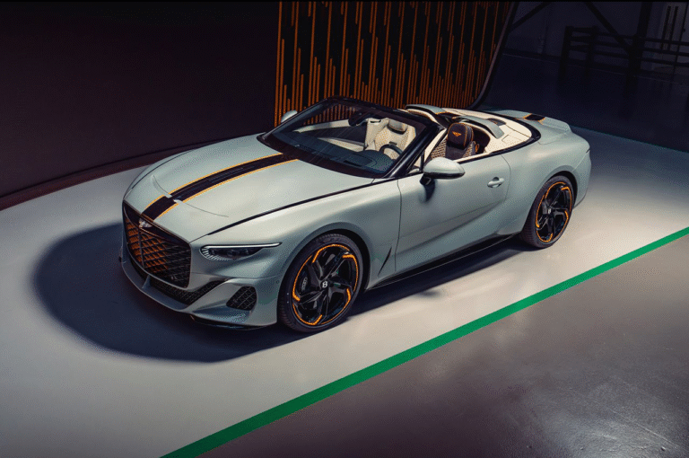 Bentley Batur Convertible: la joya descapotable más poderosa y personalizada de Crewe debuta en Monterey Car Week