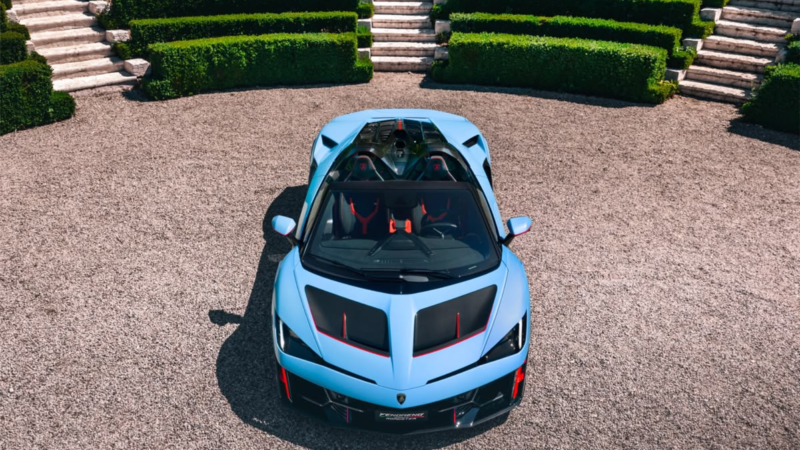 El nuevo Lamborghini Fenomeno Roadster combina un motor V12 híbrido de 1.080 CV, diseño inspirado en la aviación y una producción limitada a solo 15 unidades, convirtiéndose en el roadster más radical y exclusivo jamás creado por Lamborghini.