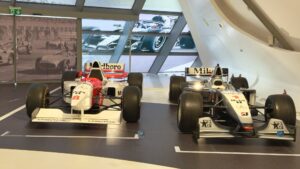 Automóviles históricos de Mercedes-Benz Motorsport expuestos en Mobility City Zaragoza